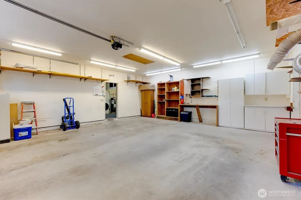 1447 9th Avenue Longview WA 98632
