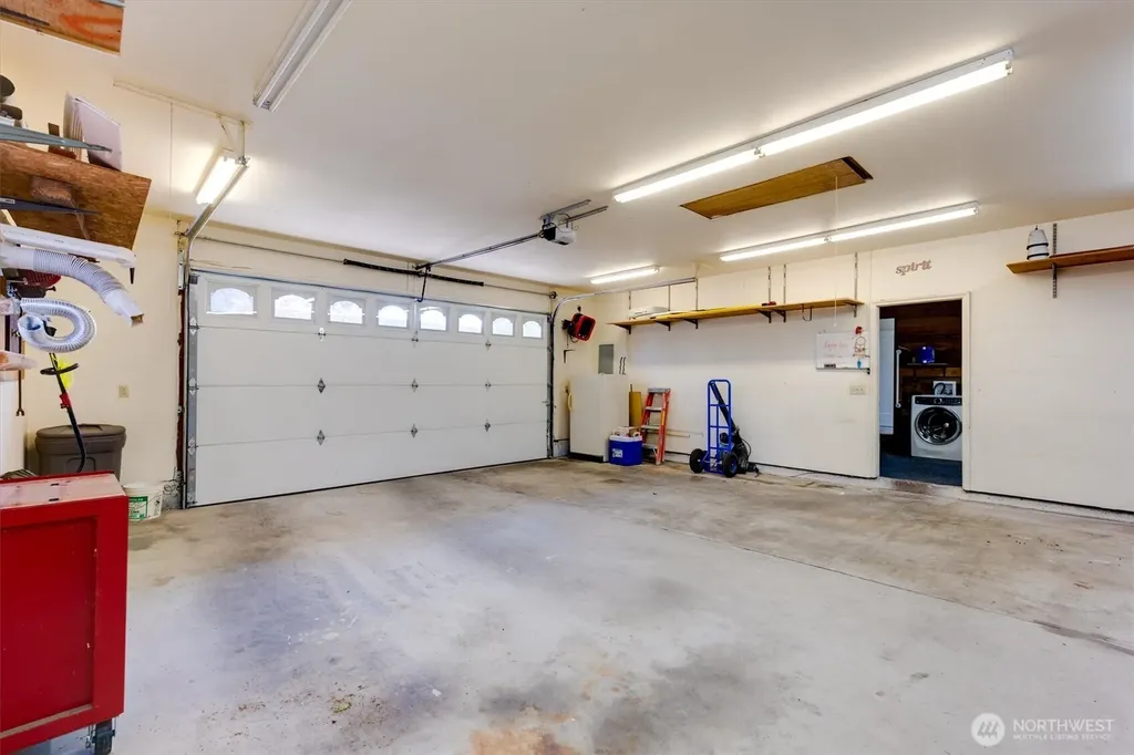 1447 9th Avenue Longview WA 98632