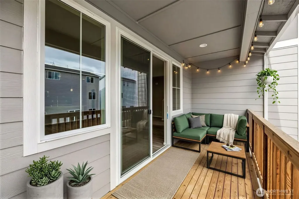 18523 SE 271st Court Covington WA 98042