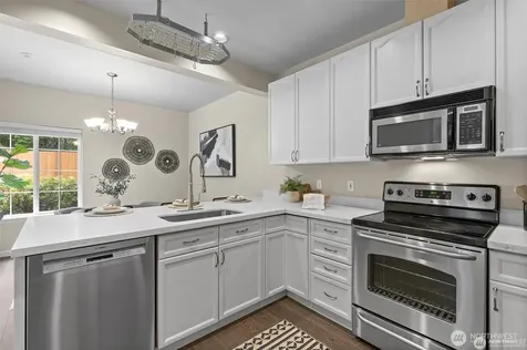10909 Avondale Road NE Redmond WA 98052