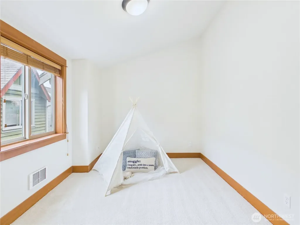 741 N 94th Street Seattle WA 98103