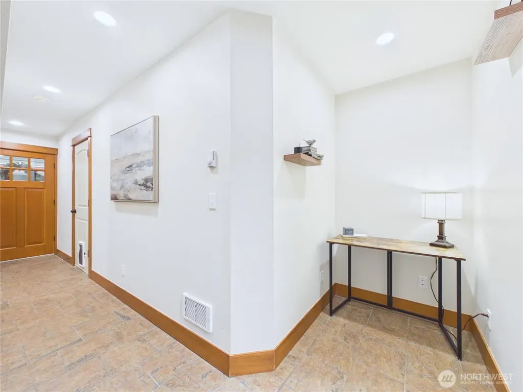 741 N 94th Street Seattle WA 98103