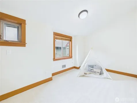 741 N 94th Street Seattle WA 98103