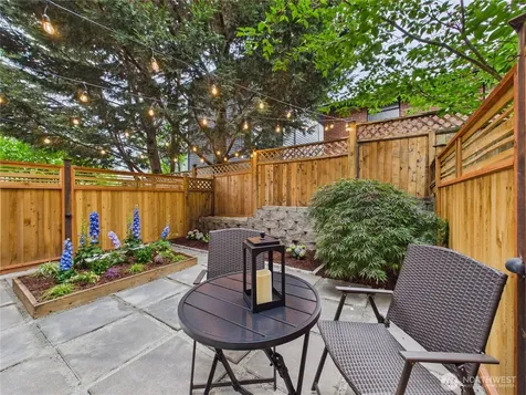 741 N 94th Street Seattle WA 98103