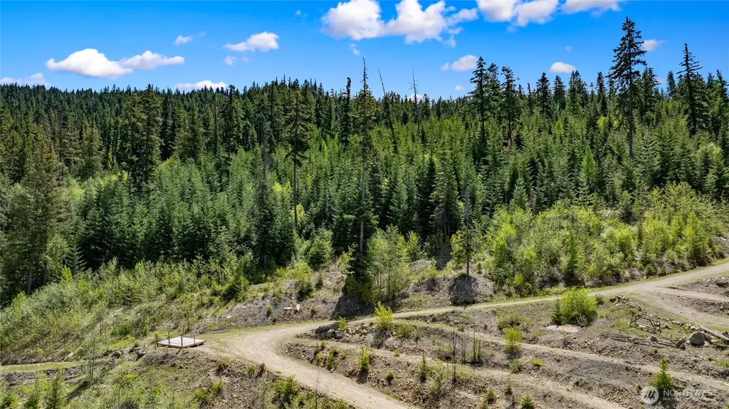 2000 Rocky Mountain Way Cle Elum WA 98922