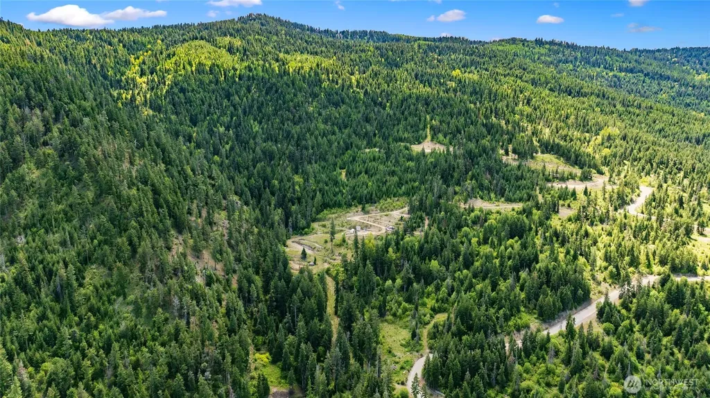 2000 Rocky Mountain Way Cle Elum WA 98922