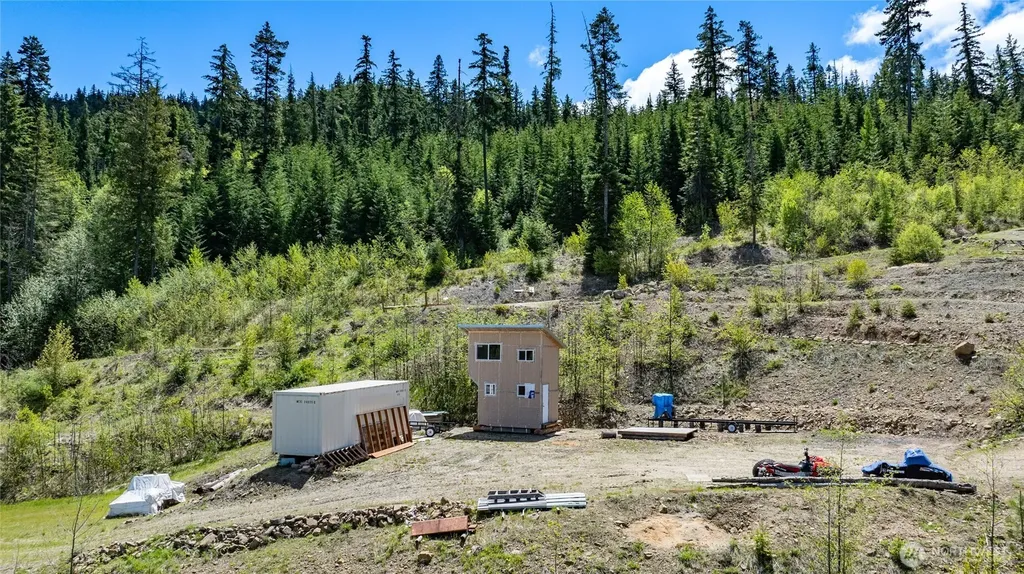 2000 Rocky Mountain Way Cle Elum WA 98922