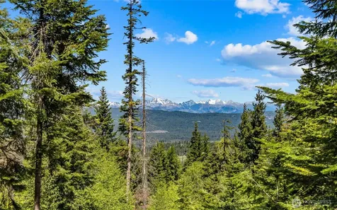 2000 Rocky Mountain Way Cle Elum WA 98922
