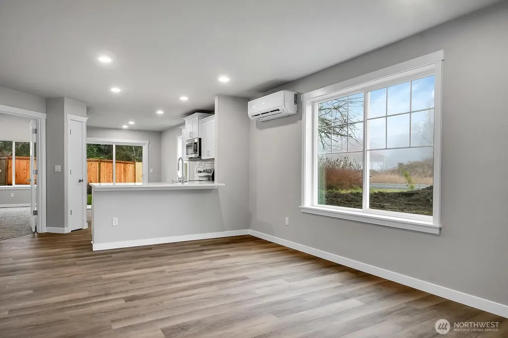 3712 NE 127 Junction Lake Stevens WA 98258