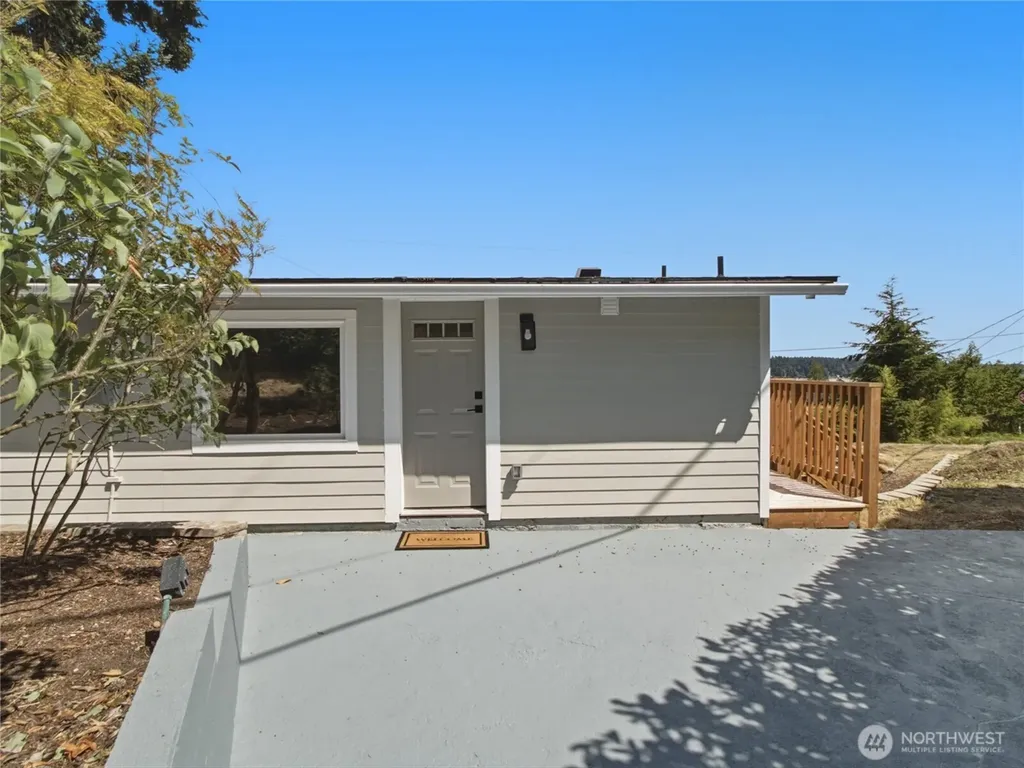 5600 Ocean View Boulevard NE Bremerton WA 98311