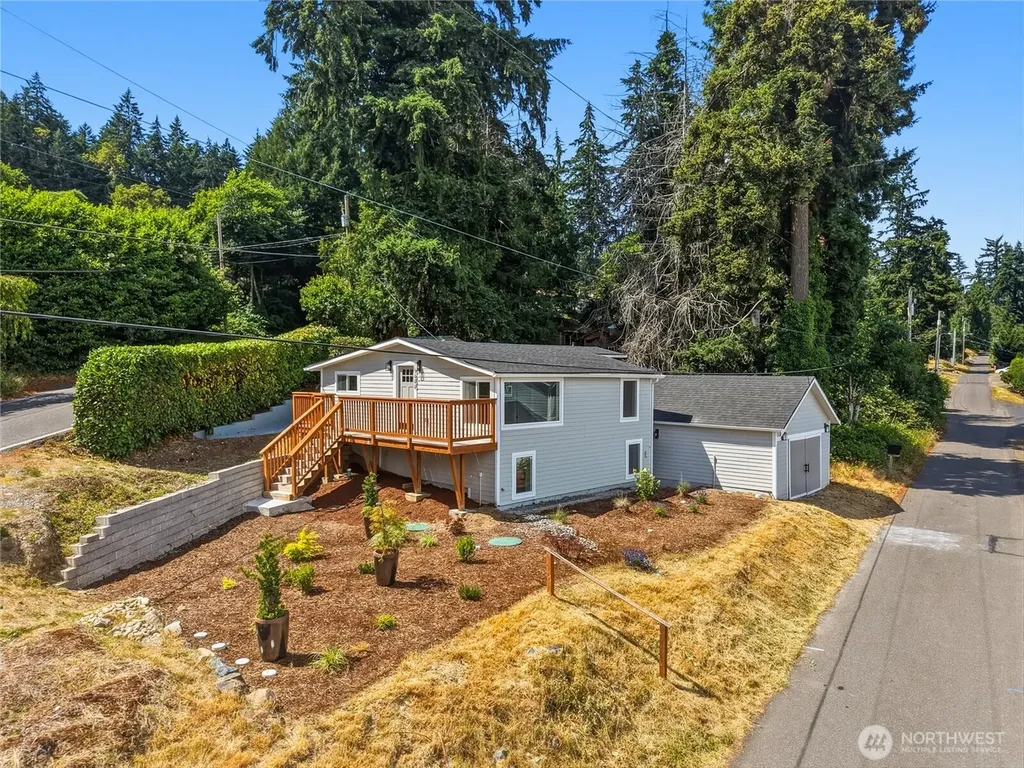 5600 Ocean View Boulevard NE Bremerton WA 98311