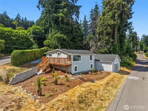 5600 Ocean View Boulevard NE Bremerton WA 98311
