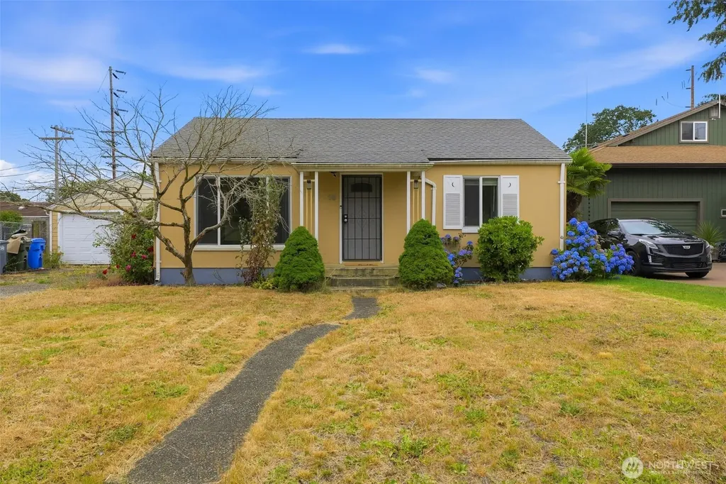 16 Oak Park Drive SW Lakewood WA 98499