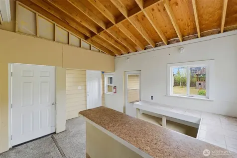 16 Oak Park Drive SW Lakewood WA 98499