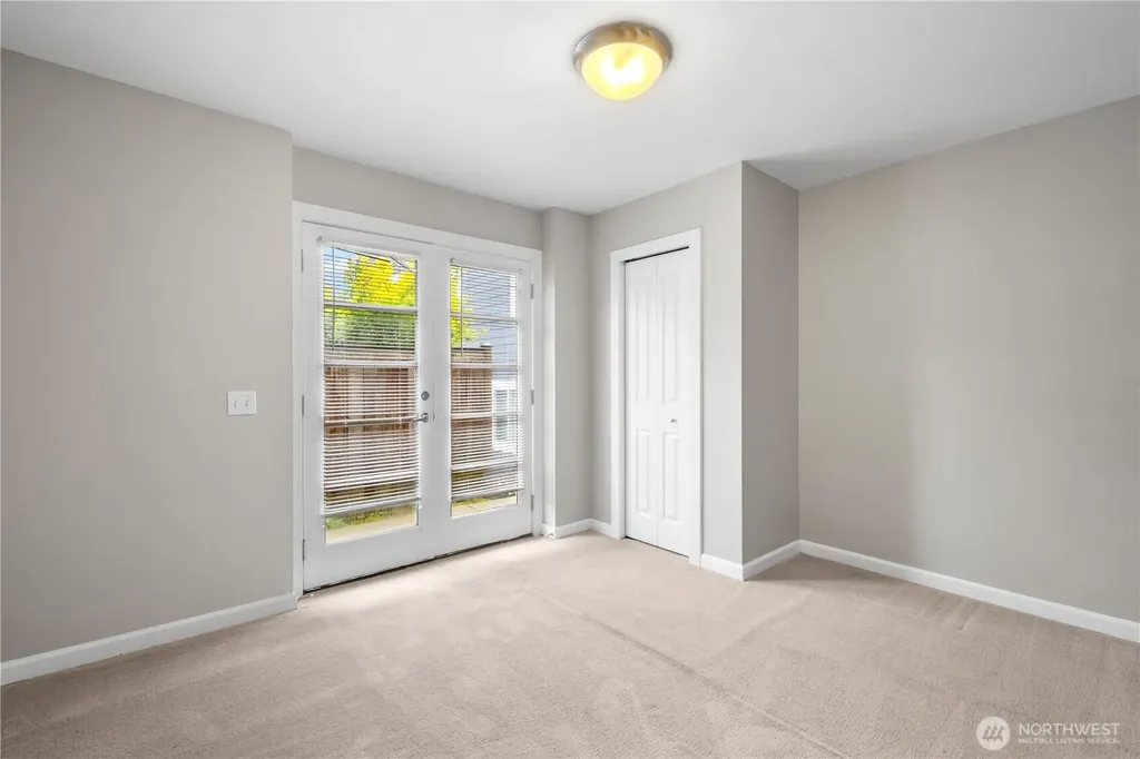 129 26th Avenue E Seattle WA 98112