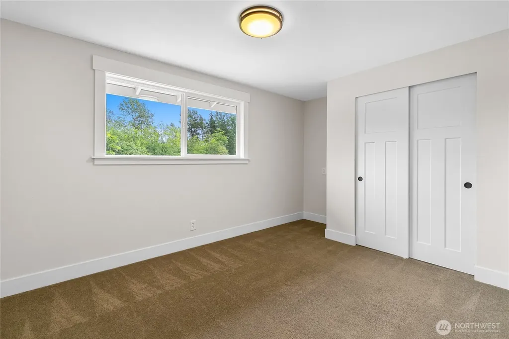 8360 Valley View Road Custer WA 98240