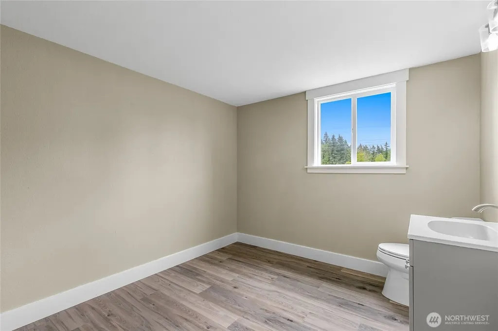 8360 Valley View Road Custer WA 98240