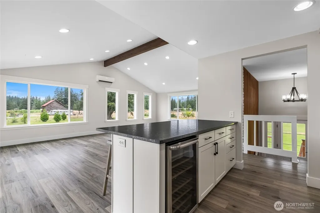 8360 Valley View Road Custer WA 98240