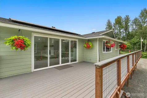 8360 Valley View Road Custer WA 98240