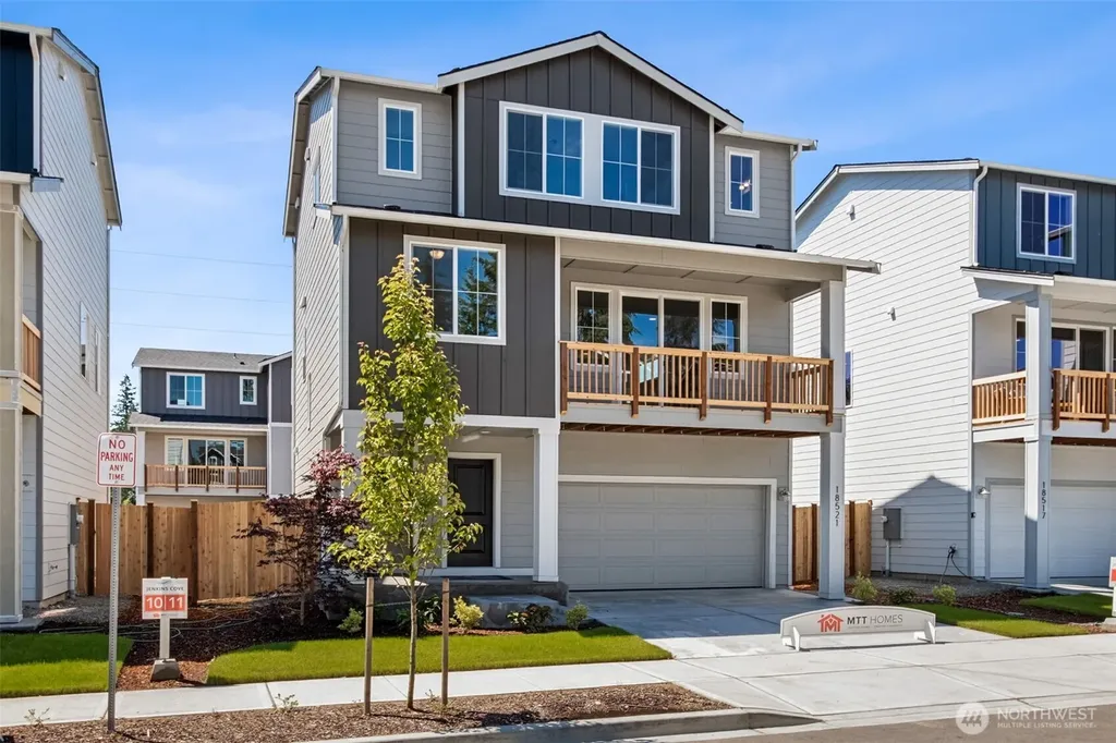 18521 SE 271st Place Covington WA 98042