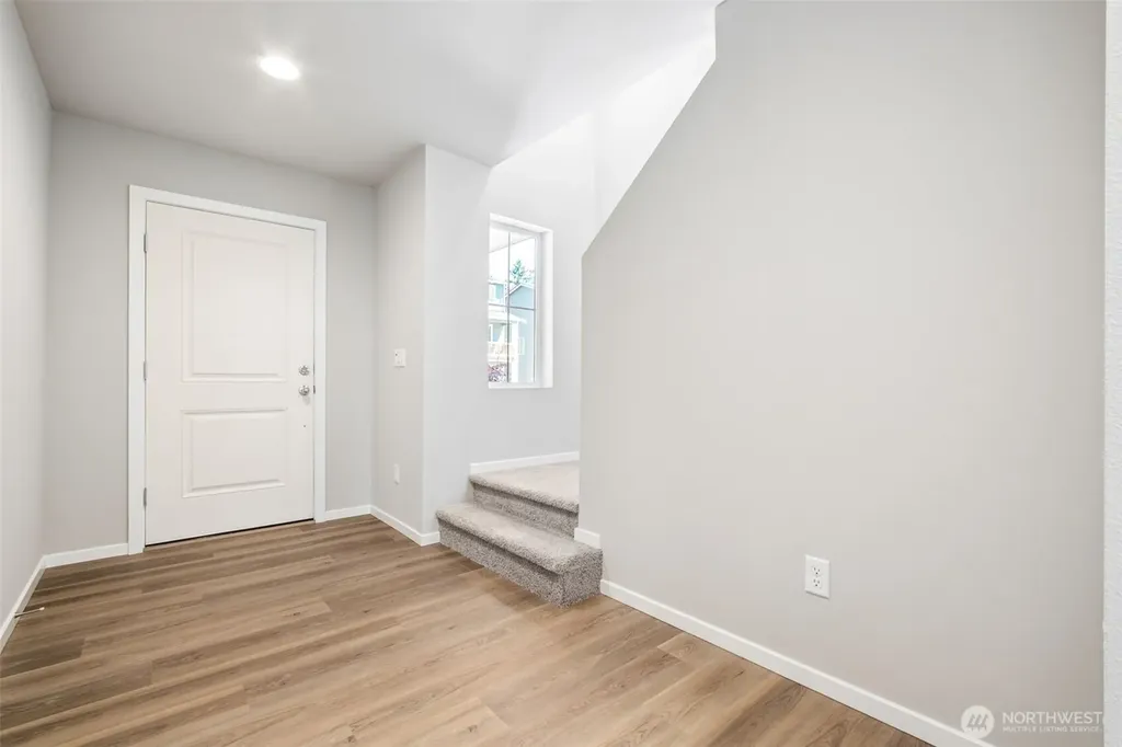 18521 SE 271st Place Covington WA 98042
