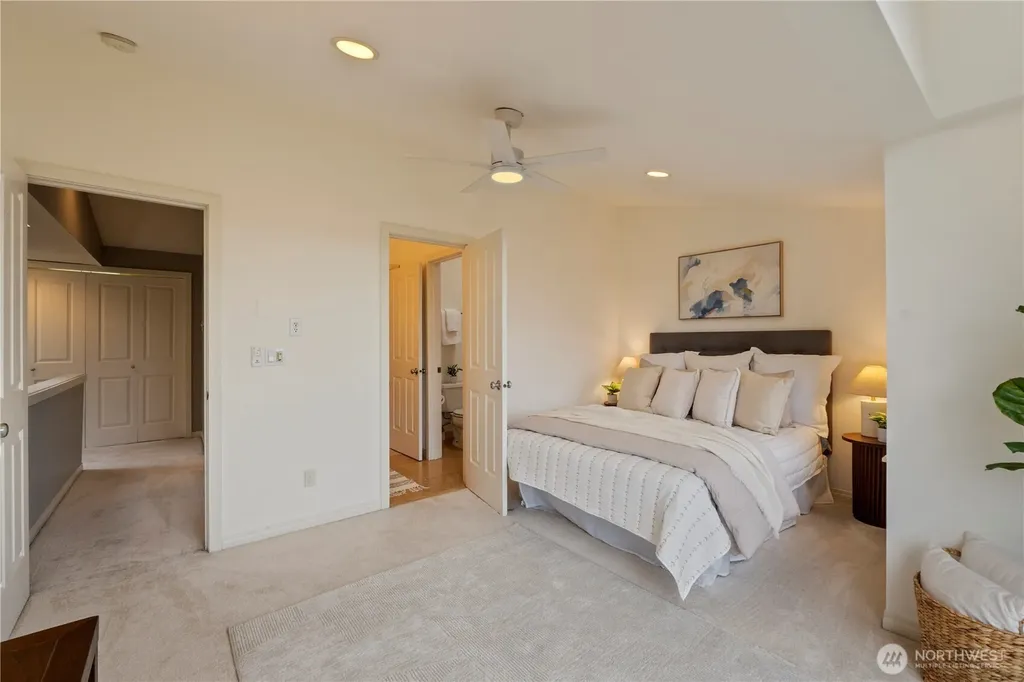 2606 NW 57th Street Seattle WA 98107