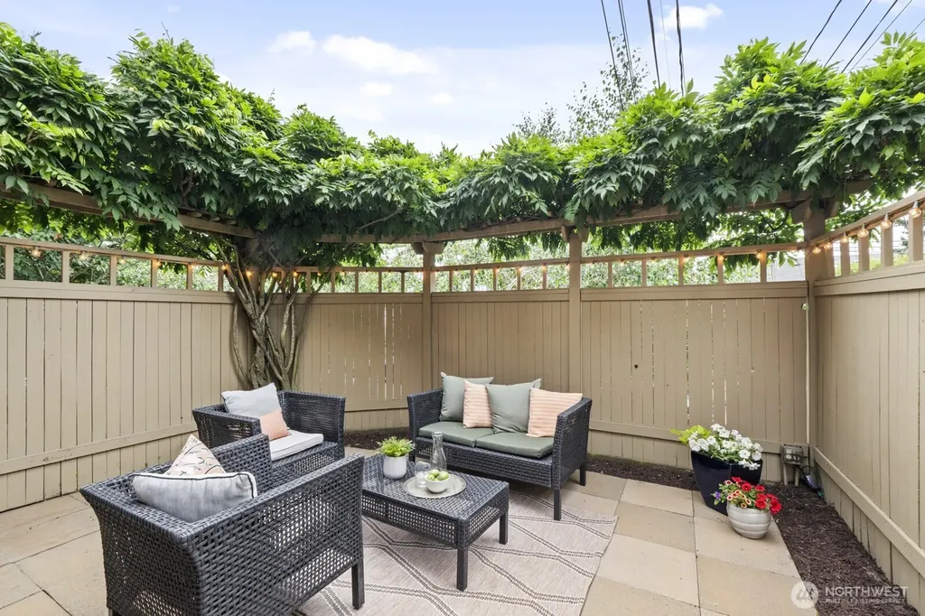 2606 NW 57th Street Seattle WA 98107