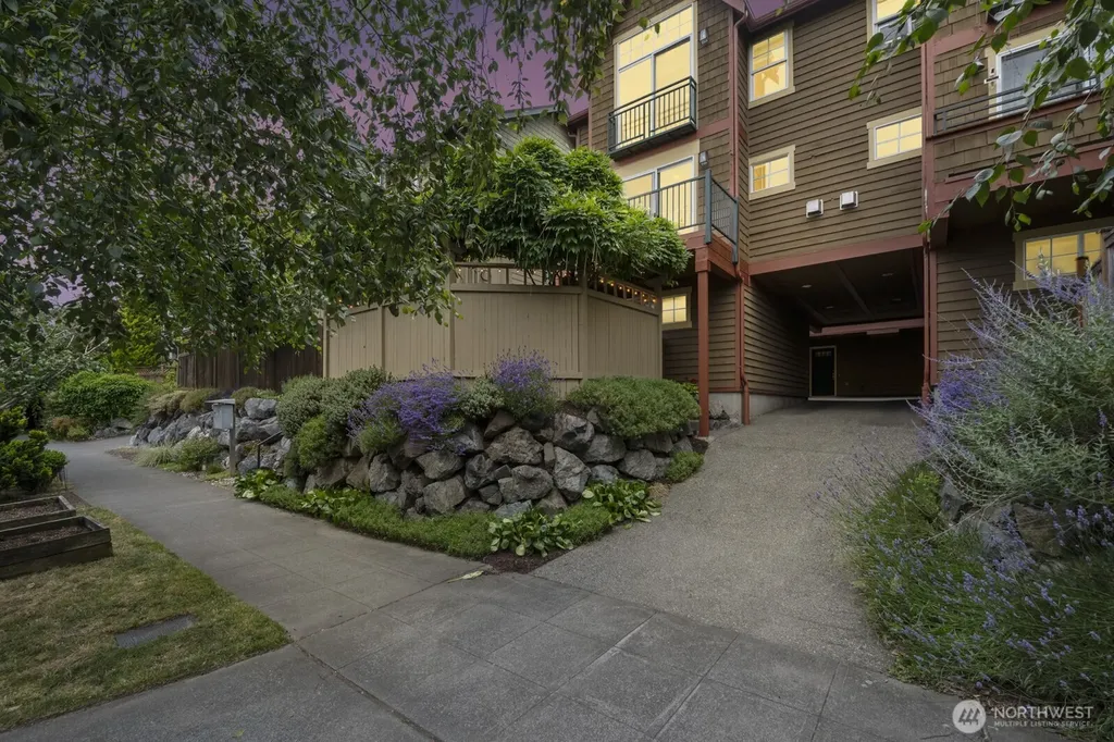 2606 NW 57th Street Seattle WA 98107