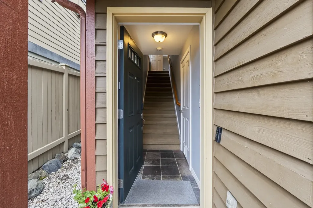 2606 NW 57th Street Seattle WA 98107