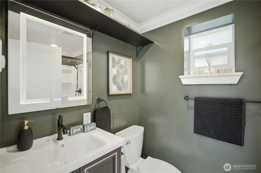 2107 21st Avenue S Seattle WA 98144