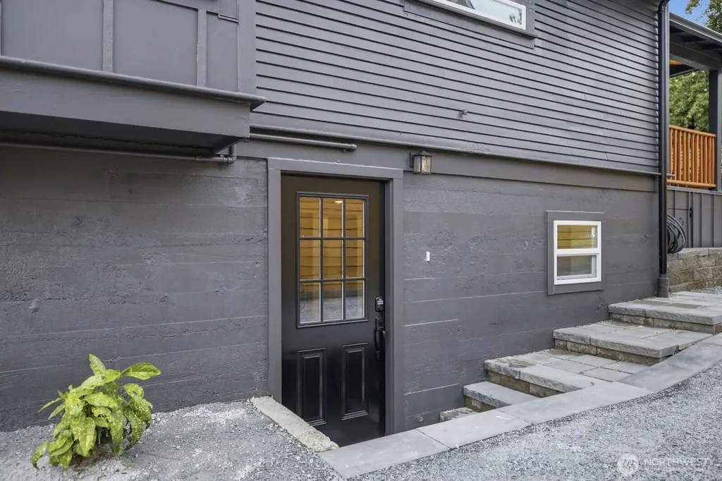 2107 21st Avenue S Seattle WA 98144