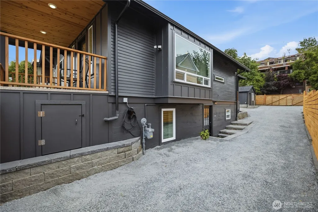 2107 21st Avenue S Seattle WA 98144