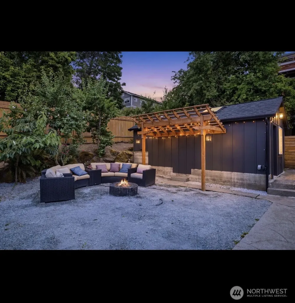 2107 21st Avenue S Seattle WA 98144