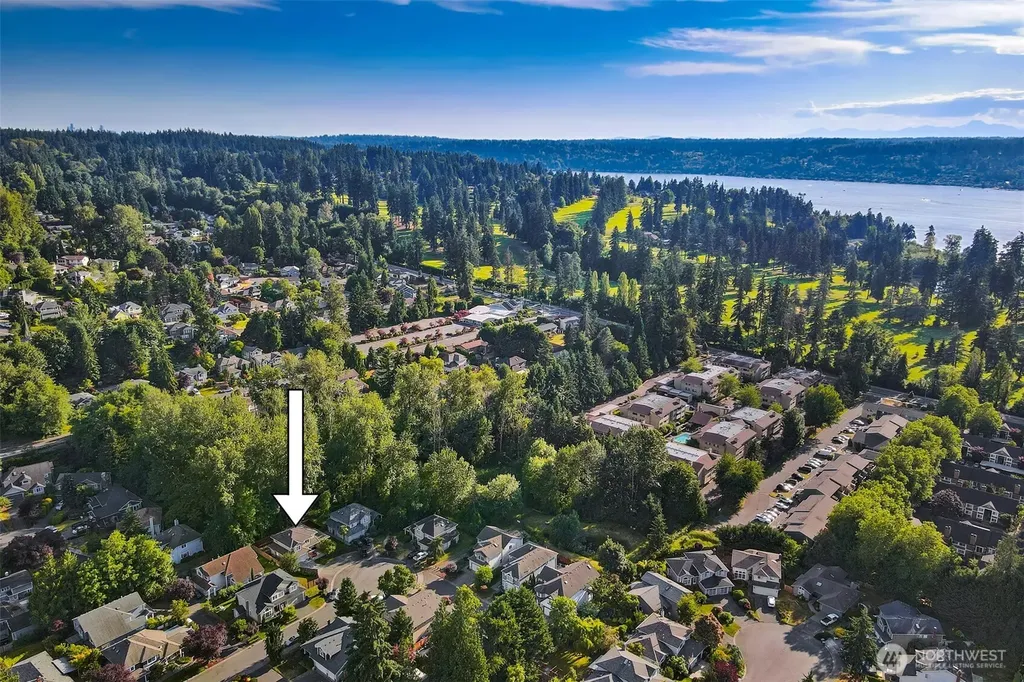 7115 NE 167th Street Kenmore WA 98028
