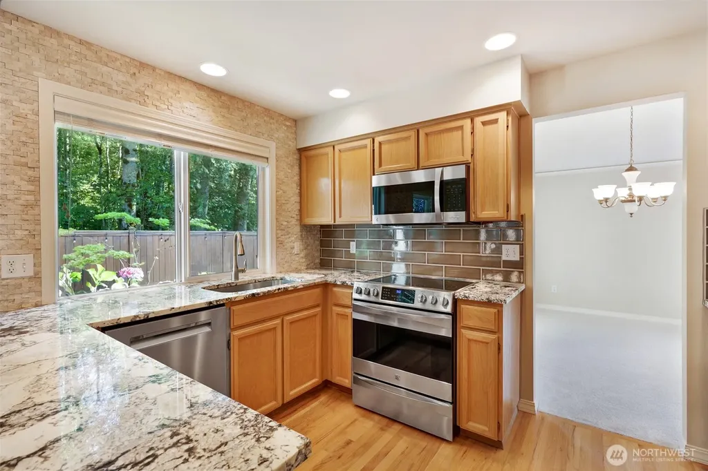 7115 NE 167th Street Kenmore WA 98028