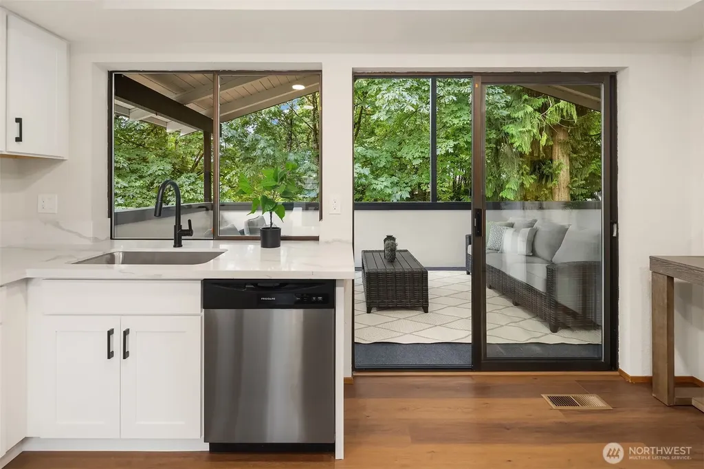 18311 NE 105th Court Redmond WA 98052