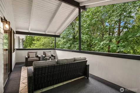 18311 NE 105th Court Redmond WA 98052