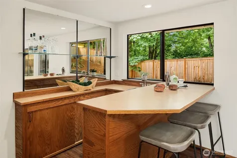 18311 NE 105th Court Redmond WA 98052