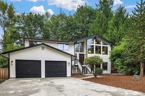 18311 NE 105th Court Redmond WA 98052