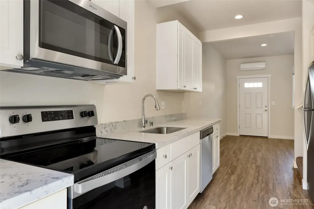 201 Tull Court Bellingham WA 98226