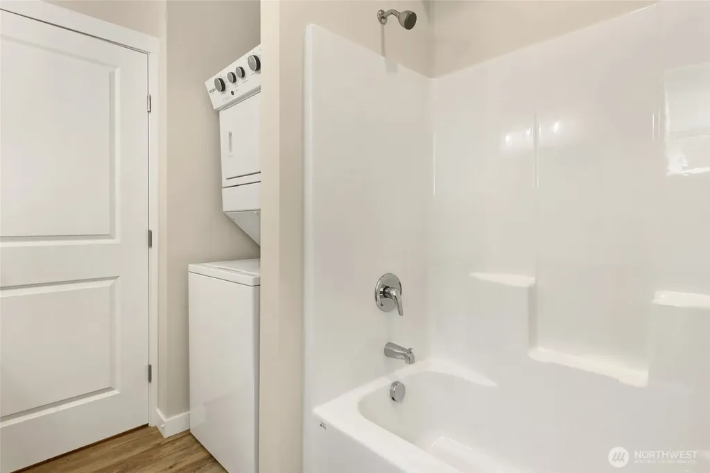 201 Tull Court Bellingham WA 98226