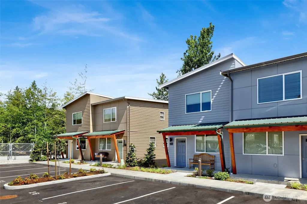 201 Tull Court Bellingham WA 98226