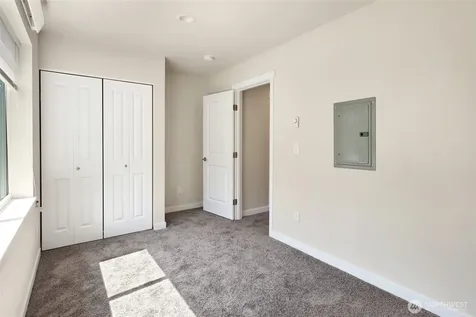 201 Tull Court Bellingham WA 98226