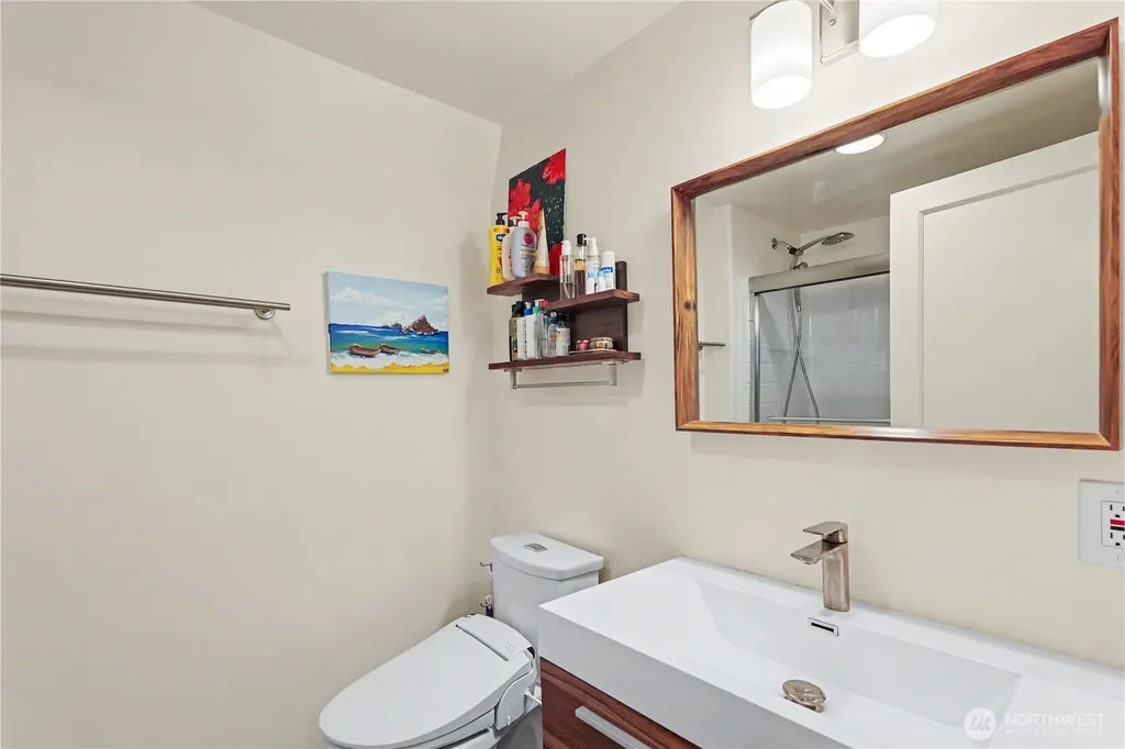 351 NW 84th Street Seattle WA 98117