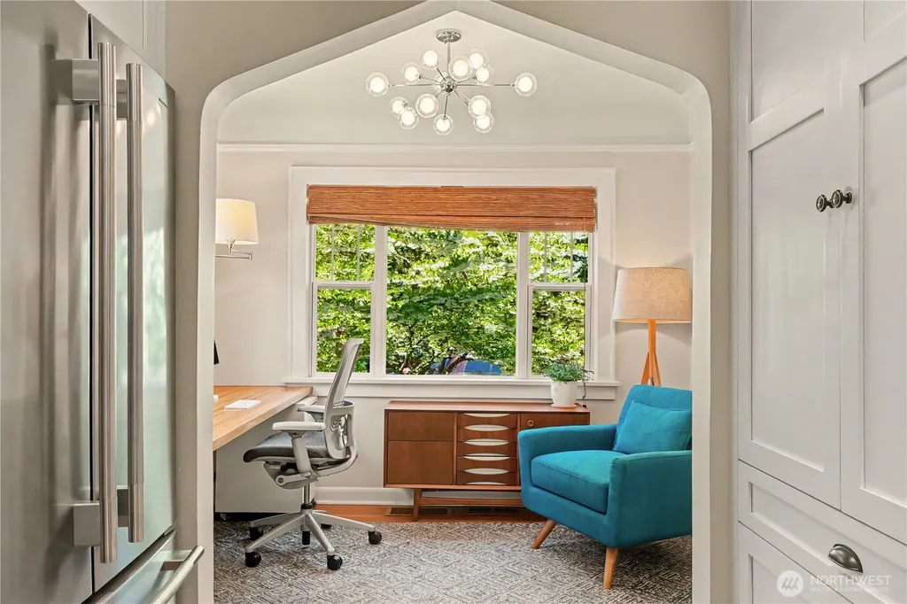 351 NW 84th Street Seattle WA 98117