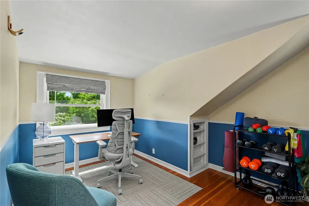 351 NW 84th Street Seattle WA 98117