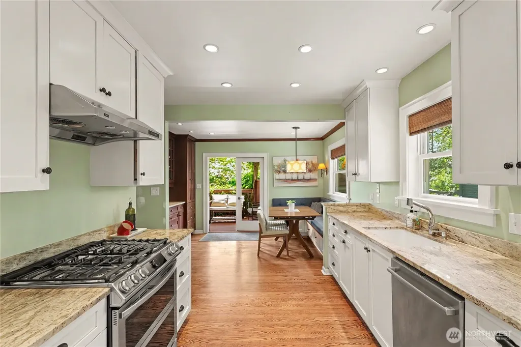 351 NW 84th Street Seattle WA 98117