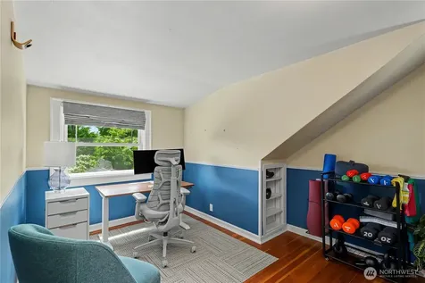 351 NW 84th Street Seattle WA 98117