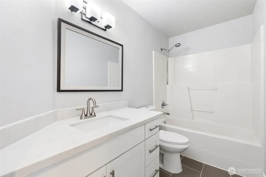 2402 119th Street SW Everett WA 98204
