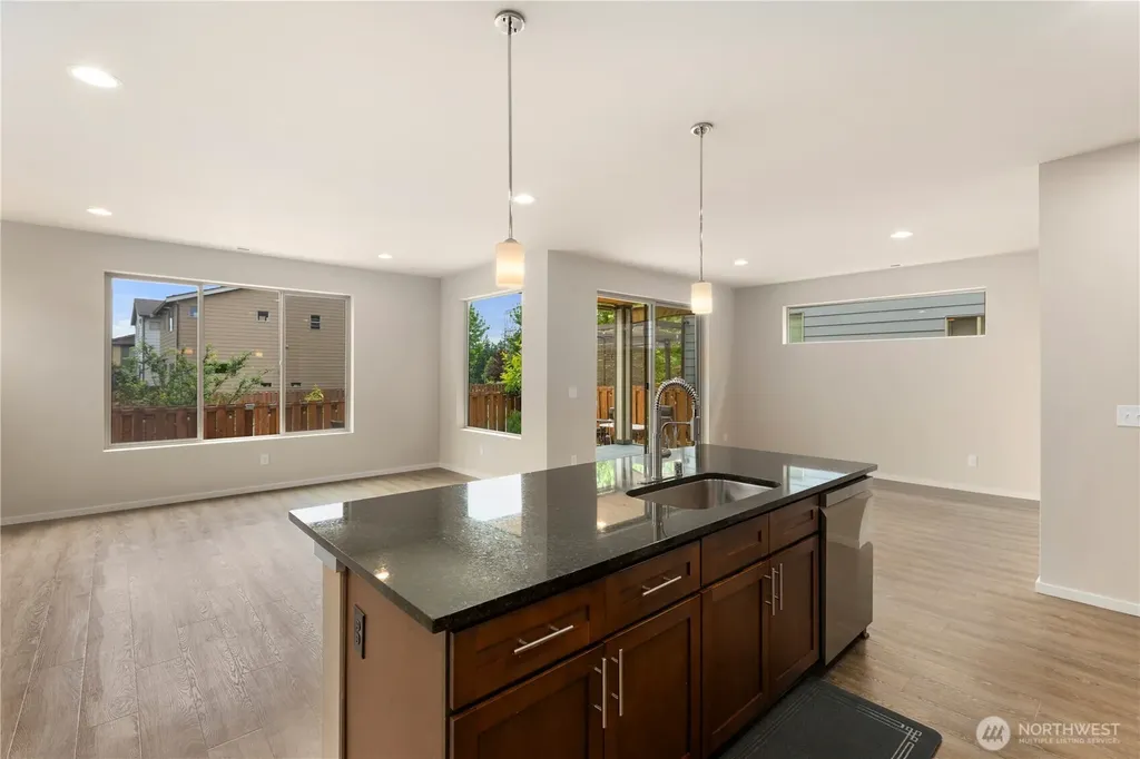 28226 226th Place SE Maple Valley WA 98038
